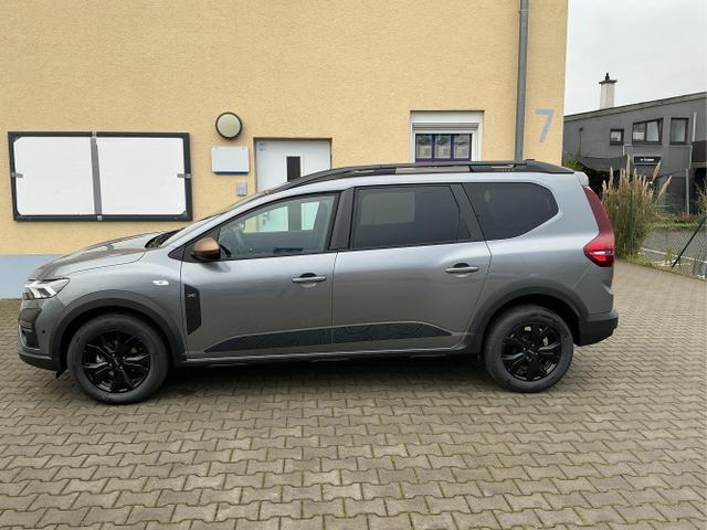 Dacia / Jogger / Grau / Extreme + / Schiste Grey Metallic / , Beispielbilder, ggf. teilweise mit Sonderausstattung