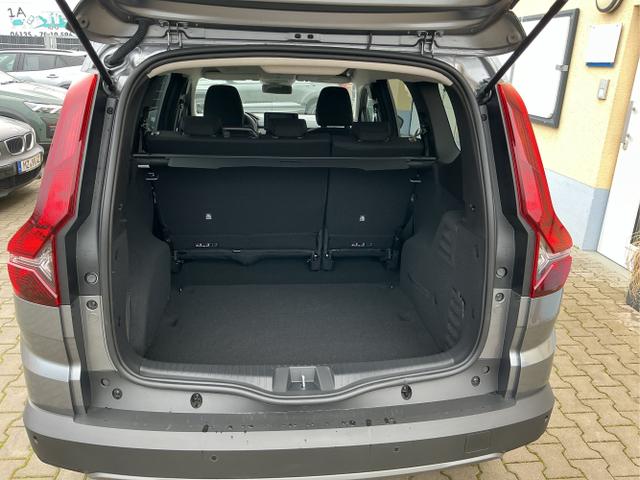 Dacia / Jogger / Grau / Extreme + / Schiste Grey Metallic / , Beispielbilder, ggf. teilweise mit Sonderausstattung