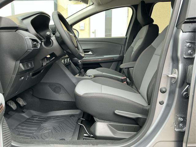 Dacia / Jogger / Grau / Extreme + / Schiste Grey Metallic / , Beispielbilder, ggf. teilweise mit Sonderausstattung