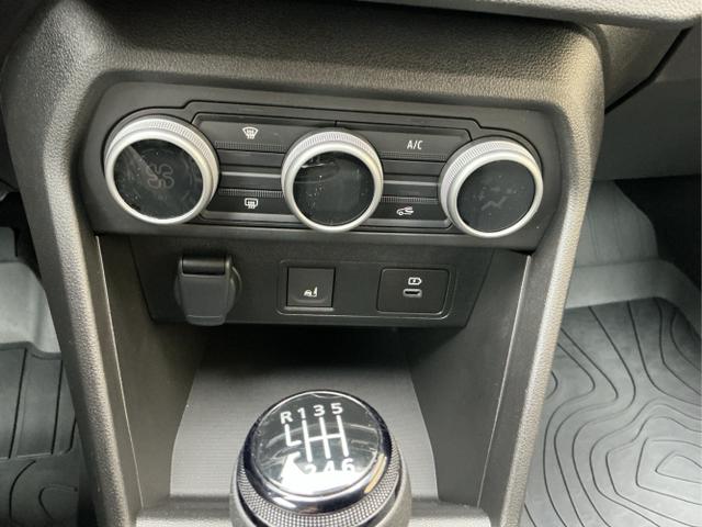 Dacia / Jogger / Grau / Extreme + / Schiste Grey Metallic / , Beispielbilder, ggf. teilweise mit Sonderausstattung