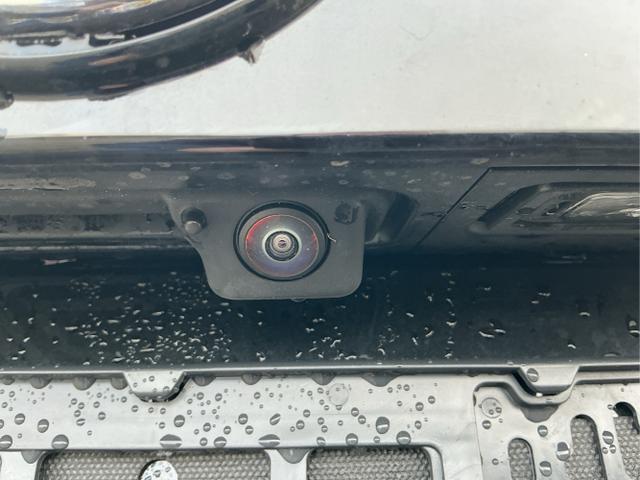 Volkswagen / Tiguan / Schwarz / R-Line / Deep Black Perleffekt / , Beispielbilder, ggf. teilweise mit Sonderausstattung