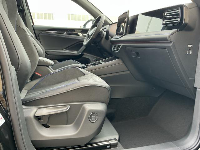 Volkswagen / Tiguan / Schwarz / R-Line / Deep Black Perleffekt / , Beispielbilder, ggf. teilweise mit Sonderausstattung