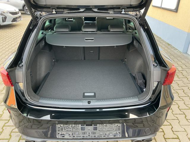 Cupra / Leon Sportstourer / Schwarz / Sp VZ AHK / Midnight Black / , Beispielbilder, ggf. teilweise mit Sonderausstattung