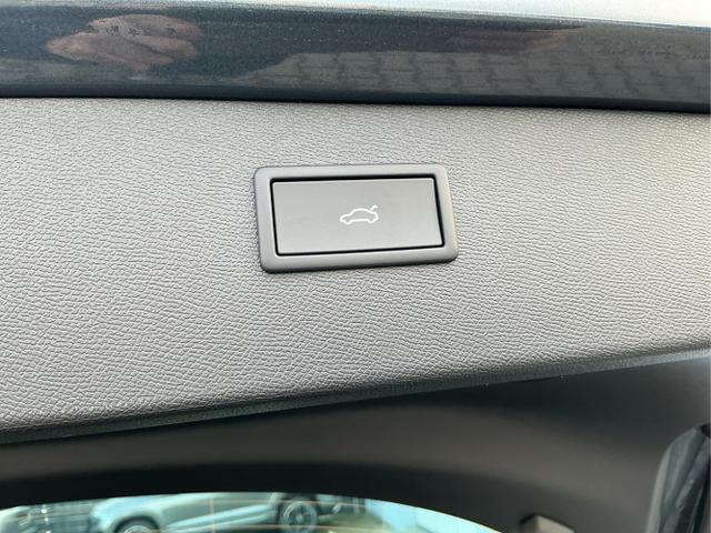 Cupra / Formentor / Grau / VZ / Magnetich Tech / , Beispielbilder, ggf. teilweise mit Sonderausstattung