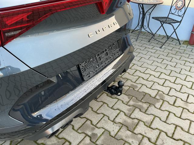 Cupra / Formentor / Grau / VZ / Magnetich Tech / , Beispielbilder, ggf. teilweise mit Sonderausstattung