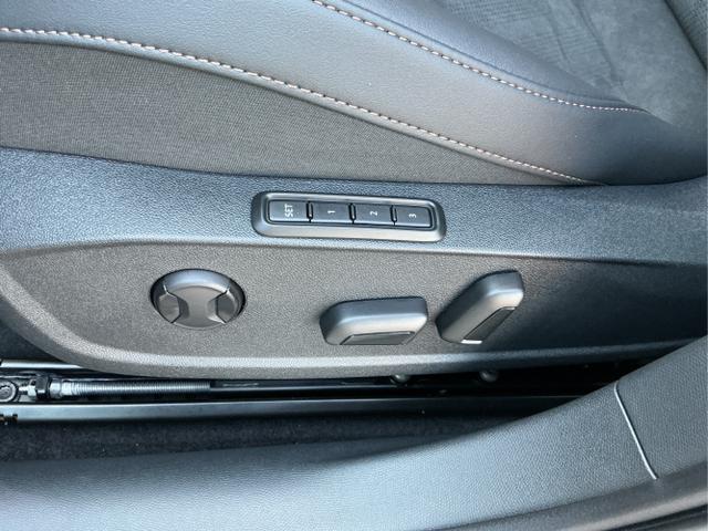 Cupra / Formentor / Grau / VZ / Magnetich Tech / , Beispielbilder, ggf. teilweise mit Sonderausstattung