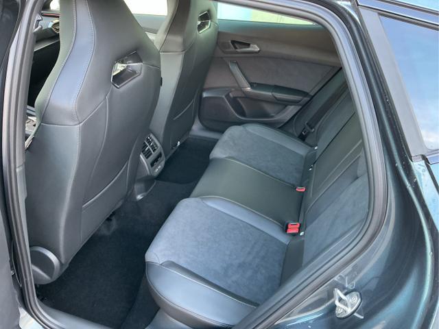 Cupra / Formentor / Grau / VZ / Magnetich Tech / , Beispielbilder, ggf. teilweise mit Sonderausstattung