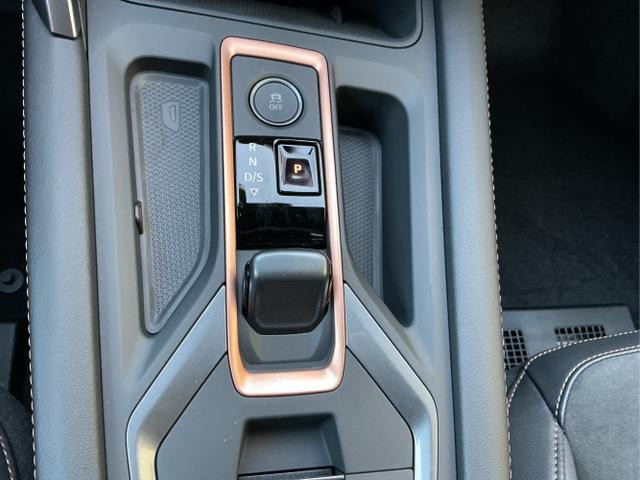 Cupra / Formentor / Grau / VZ / Magnetich Tech / , Beispielbilder, ggf. teilweise mit Sonderausstattung