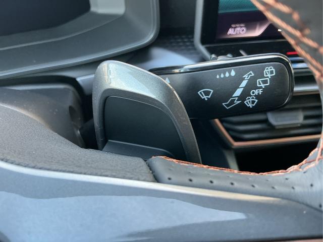 Cupra / Formentor / Grau / VZ / Magnetich Tech / , Beispielbilder, ggf. teilweise mit Sonderausstattung