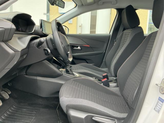 Peugeot / 208 / / / / 