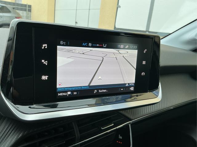 Peugeot / 208 / / / / 