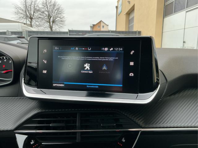 Peugeot / 208 / / / / 