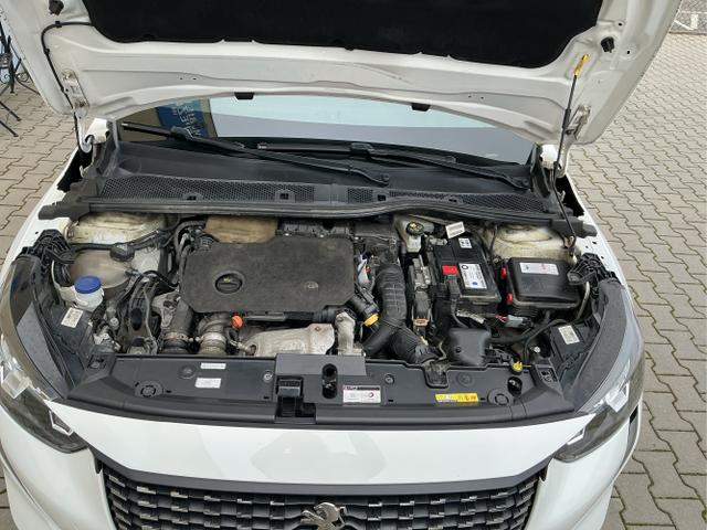 Peugeot / 208 / / / / 