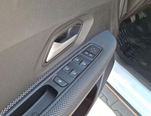 Dacia Sandero Stepway Extreme Klimaauto. PDC v+h Kamera 16-Zoll-LM 