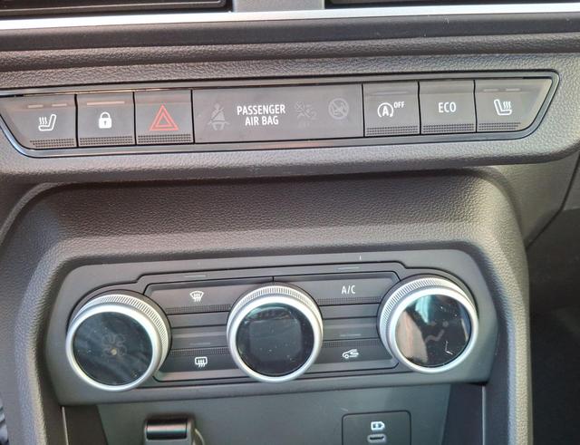 Dacia Sandero Stepway Extreme Klimaauto. PDC v+h Kamera 16-Zoll-LM 