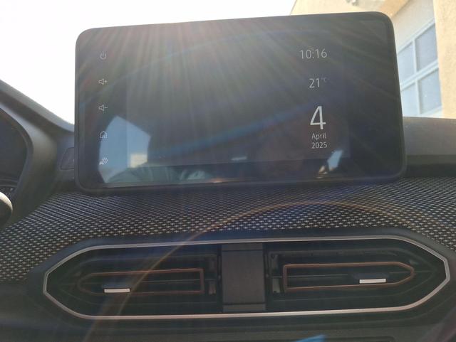 Dacia Sandero Stepway Extreme Klimaauto. PDC v+h Kamera 16-Zoll-LM 