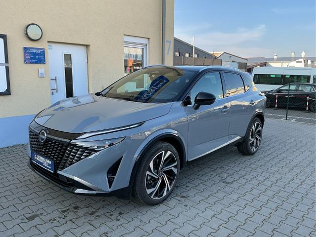 Nissan Qashqai - Tekna+ Alarmanlage 360&deg;-Kamera PDC v+h LED-Scheinwerfer 2-Zonen-Klimaauto. Massagesitze