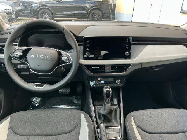 Skoda / Kamiq / Wei&szlig; / Top Selection / Moon White / , Beispielbilder, ggf. teilweise mit Sonderausstattung