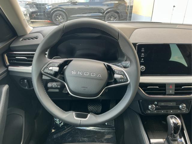 Skoda / Kamiq / Wei&szlig; / Top Selection / Moon White / , Beispielbilder, ggf. teilweise mit Sonderausstattung