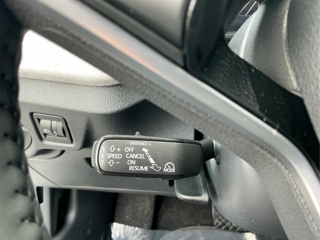 Skoda / Kamiq / Wei&szlig; / Top Selection / Moon White / , Beispielbilder, ggf. teilweise mit Sonderausstattung