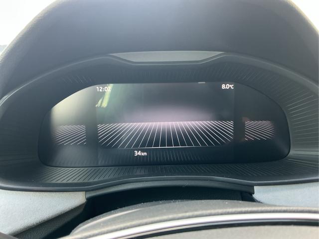 Skoda / Kamiq / Grau / Top Selection / Graphite Grau Metalic / , Beispielbilder, ggf. teilweise mit Sonderausstattung