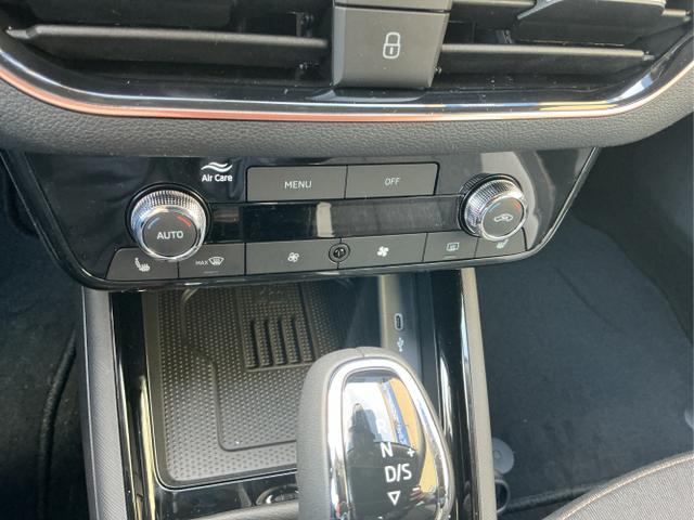 Skoda / Kamiq / Grau / Top Selection / Graphite Grau Metalic / , Beispielbilder, ggf. teilweise mit Sonderausstattung