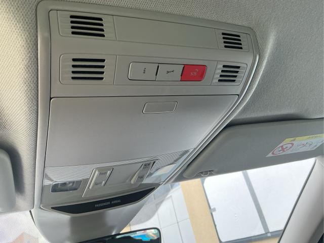 Skoda / Kamiq / Grau / Top Selection / Graphite Grau Metalic / , Beispielbilder, ggf. teilweise mit Sonderausstattung