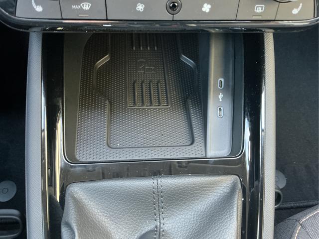 Skoda / Kamiq / Grau / Top Selection / Graphite Grau Metalic / , Beispielbilder, ggf. teilweise mit Sonderausstattung