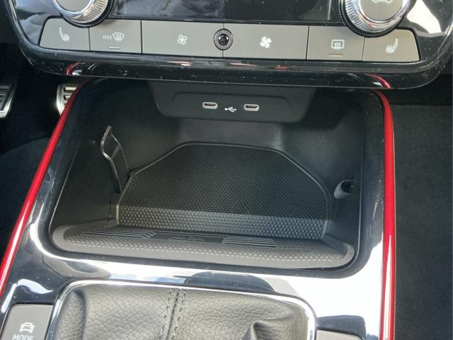 Skoda / Fabia / Schwarz / Monte Carlo / Black Magic / , Beispielbilder, ggf. teilweise mit Sonderausstattung