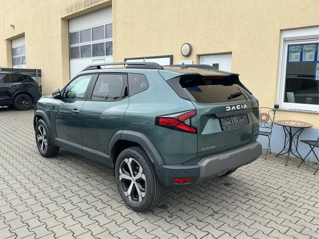 Dacia / Duster / Gr&uuml;n / Journey / Green Cedre / , Beispielbilder, ggf. teilweise mit Sonderausstattung