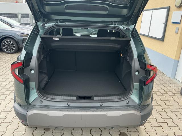 Dacia / Duster / Gr&uuml;n / Journey / Green Cedre / , Beispielbilder, ggf. teilweise mit Sonderausstattung