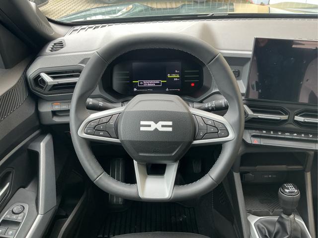 Dacia / Duster / Gr&uuml;n / Journey / Green Cedre / , Beispielbilder, ggf. teilweise mit Sonderausstattung