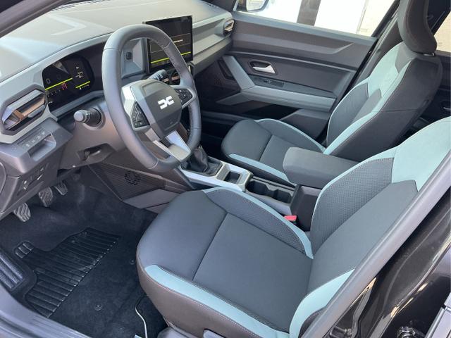 Dacia / Bigster / Schwarz / Extreme / Black Nacre / , Beispielbilder, ggf. teilweise mit Sonderausstattung