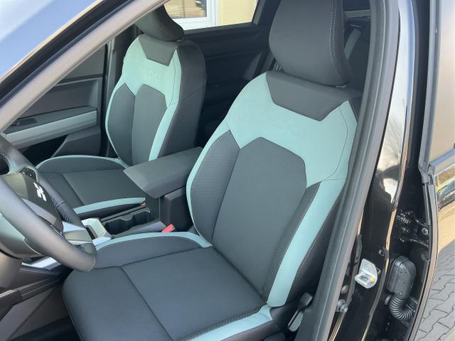 Dacia / Bigster / Schwarz / Extreme / Black Nacre / , Beispielbilder, ggf. teilweise mit Sonderausstattung