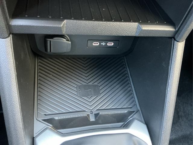 Dacia / Bigster / Schwarz / Extreme / Black Nacre / , Beispielbilder, ggf. teilweise mit Sonderausstattung