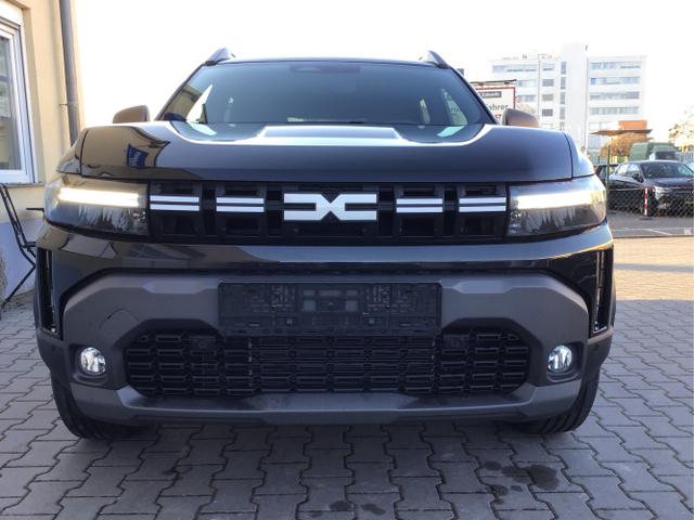 Dacia / Duster / Schwarz / Black Nacre Metalic / / , Beispielbilder, ggf. teilweise mit Sonderausstattung