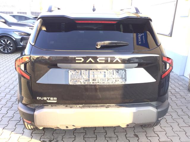 Dacia / Duster / Schwarz / Black Nacre Metalic / / , Beispielbilder, ggf. teilweise mit Sonderausstattung