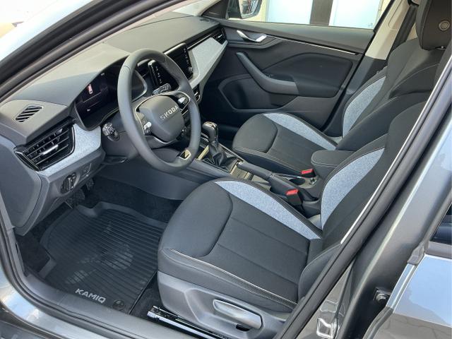 Skoda / Kamiq / Grau / Classic+AHK / / , Beispielbilder, ggf. teilweise mit Sonderausstattung