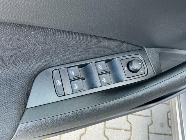 Skoda / Kamiq / Grau / Classic+AHK / / , Beispielbilder, ggf. teilweise mit Sonderausstattung
