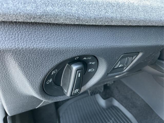 Skoda / Kamiq / Grau / Classic+AHK / / , Beispielbilder, ggf. teilweise mit Sonderausstattung