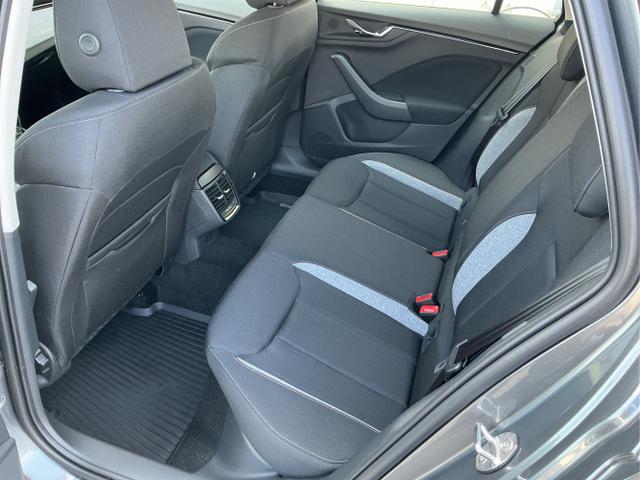 Skoda / Kamiq / Grau / Classic+AHK / / , Beispielbilder, ggf. teilweise mit Sonderausstattung