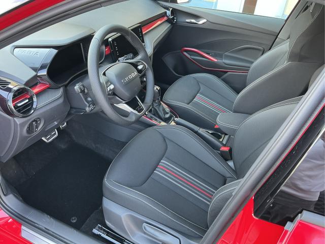 Skoda / Fabia / Rot / Classic+AHK / Velvet Red /Black Magic / , Beispielbilder, ggf. teilweise mit Sonderausstattung