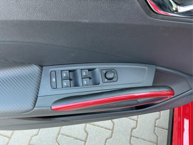 Skoda / Fabia / Rot / Classic+AHK / Velvet Red /Black Magic / , Beispielbilder, ggf. teilweise mit Sonderausstattung