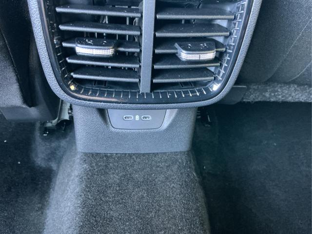 Skoda / Fabia / Rot / Classic+AHK / Velvet Red /Black Magic / , Beispielbilder, ggf. teilweise mit Sonderausstattung