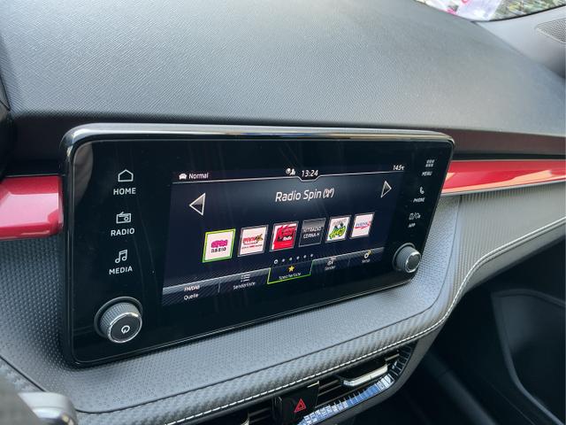 Skoda / Fabia / Rot / Classic+AHK / Velvet Red /Black Magic / , Beispielbilder, ggf. teilweise mit Sonderausstattung