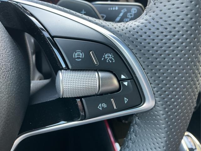 Skoda / Fabia / Rot / Classic+AHK / Velvet Red /Black Magic / , Beispielbilder, ggf. teilweise mit Sonderausstattung