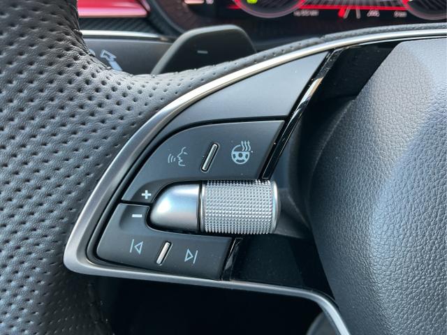 Skoda / Fabia / Rot / Classic+AHK / Velvet Red /Black Magic / , Beispielbilder, ggf. teilweise mit Sonderausstattung