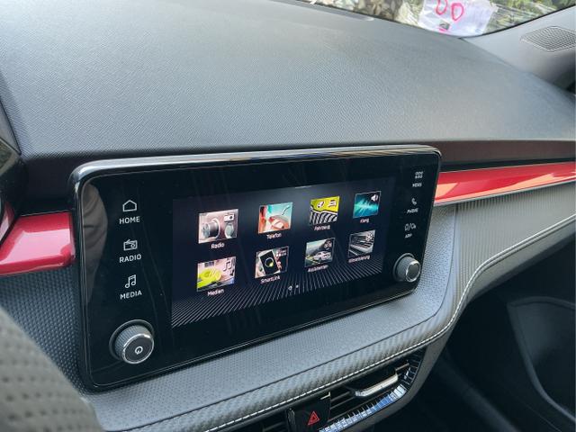 Skoda / Fabia / Rot / Classic+AHK / Velvet Red /Black Magic / , Beispielbilder, ggf. teilweise mit Sonderausstattung