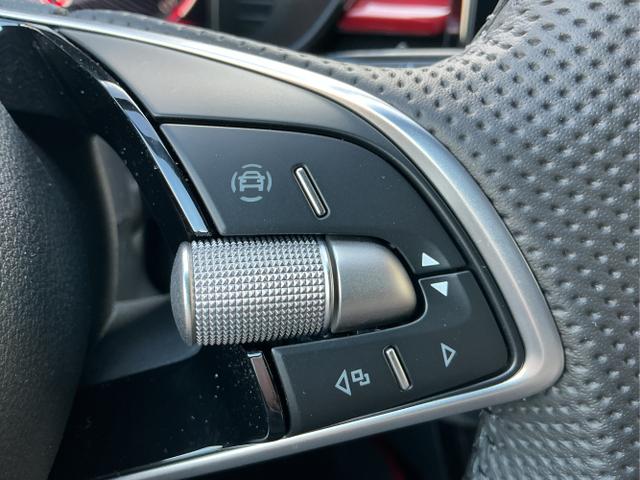 Skoda / Fabia / Grau / Monte Carlo / Graphite Grau/Black Magic / , Beispielbilder, ggf. teilweise mit Sonderausstattung