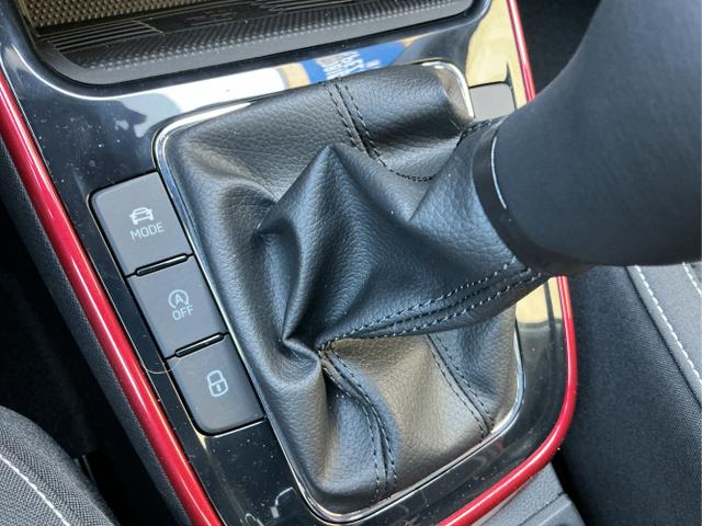 Skoda / Fabia / Grau / Monte Carlo / Graphite Grau/Black Magic / , Beispielbilder, ggf. teilweise mit Sonderausstattung